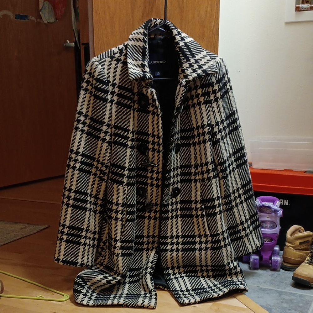 Houndstooth Plaid Peacoat